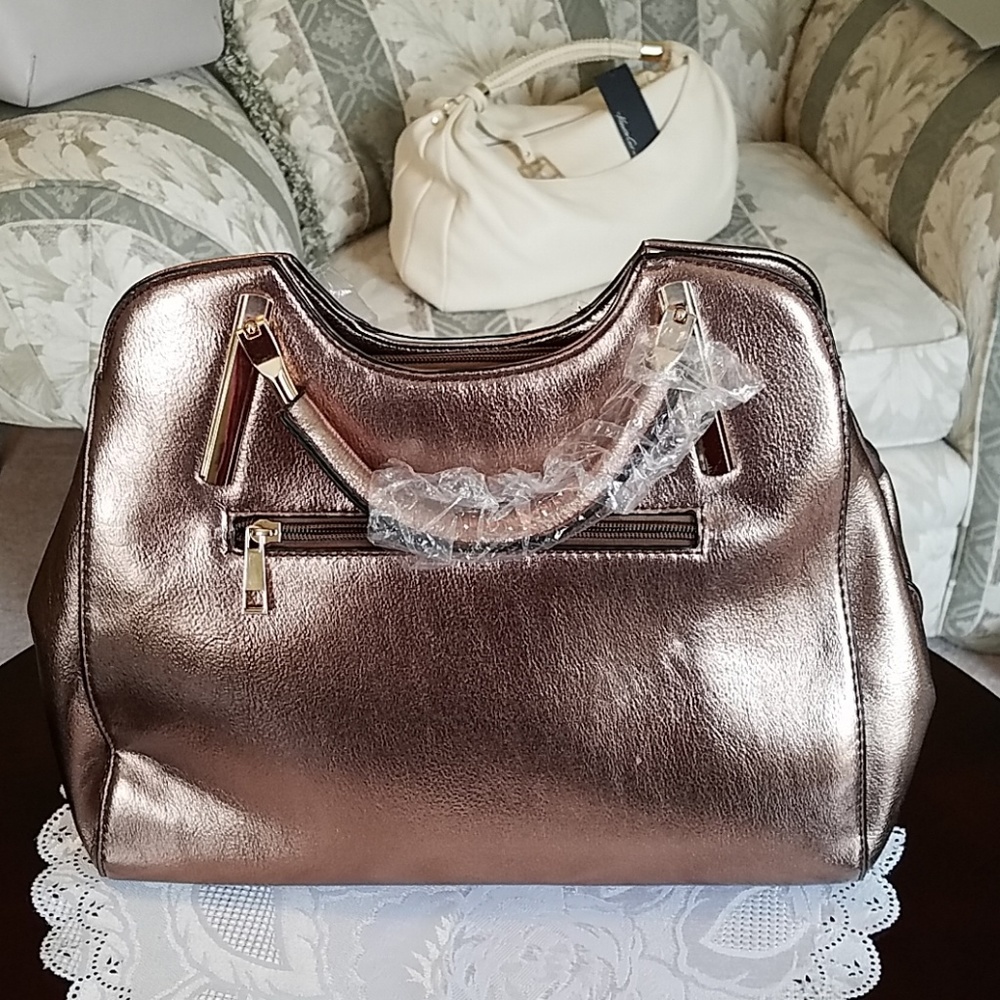 Handbag - Picture 2 of 2